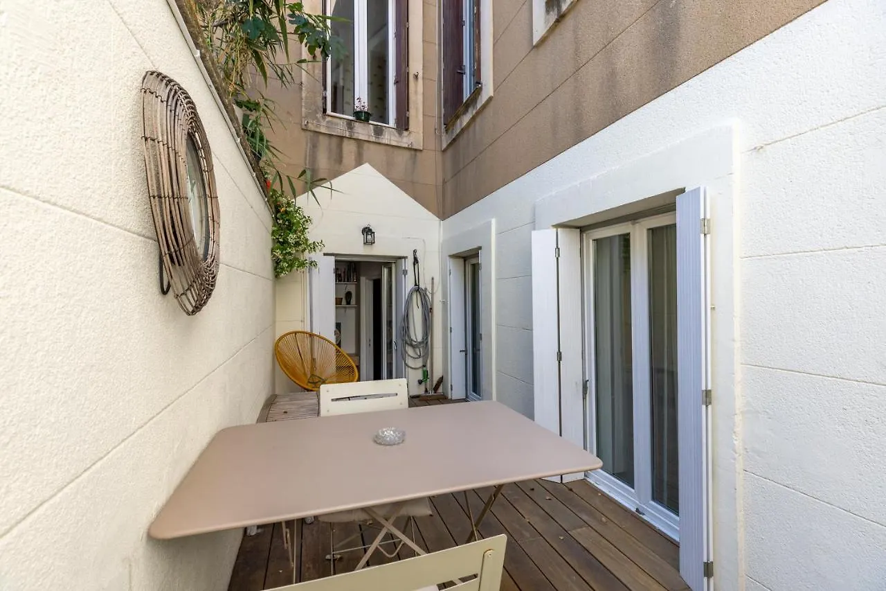 90M2 Renove - Terrasse En Plein Coeur De Marseille Apartment 0*,  France