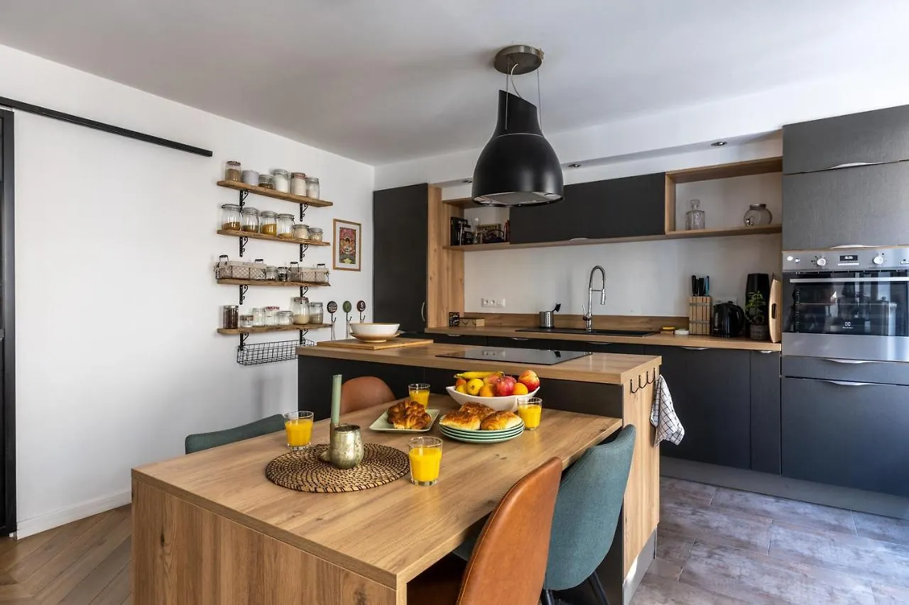 90M2 Renove - Terrasse En Plein Coeur De Marseille Apartment France