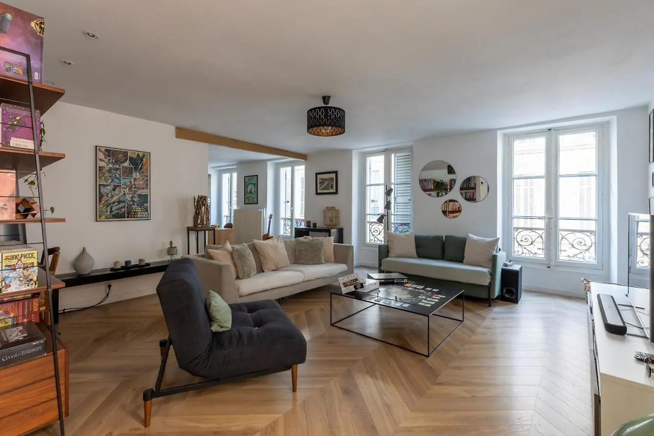 90M2 Renove - Terrasse En Plein Coeur De Marseille Apartment 0*,