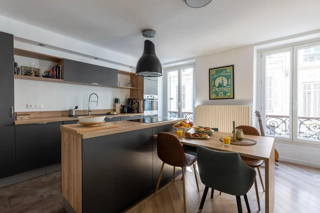 90M2 Renove - Terrasse En Plein Coeur De Marseille Apartment
